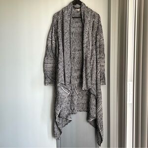 MAJE Black and White Pattern Open Cardigan